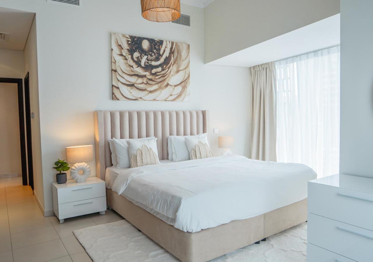 Nasma Luxury Stays - Cayan Tower Dubai Eksteriør bilde
